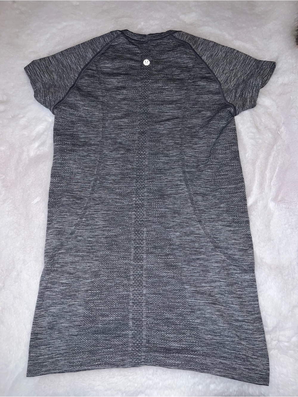 lululemon athletica Women's Heather Gray Short-Sleeve Tunic